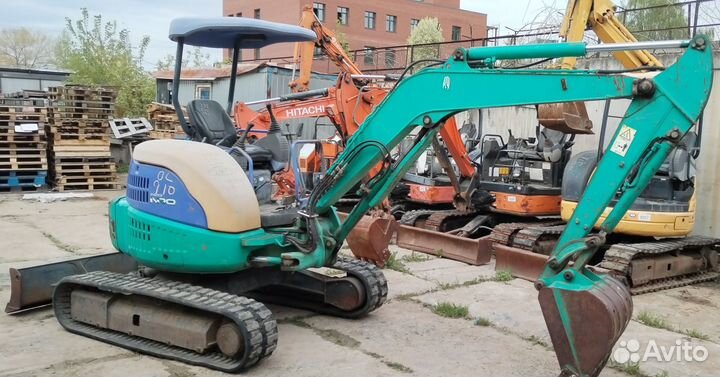 Мини-экскаватор Komatsu PC35MR-1, 2000