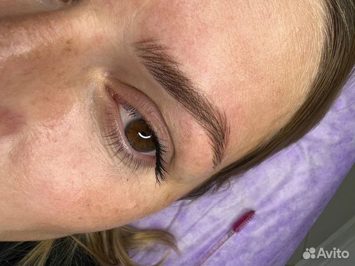 Микроблейдинг бровей