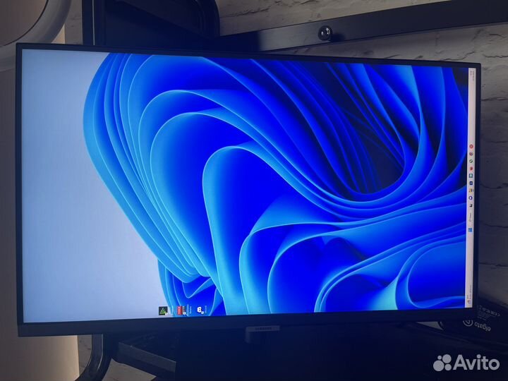 4к монитор Samsung S27A800UNI