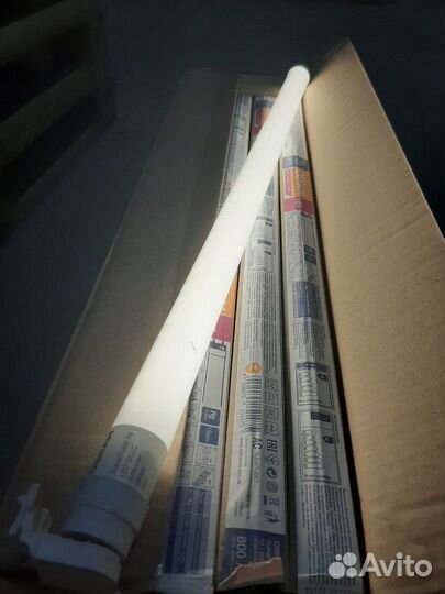 Светодиодные лампы T8 9W Osram