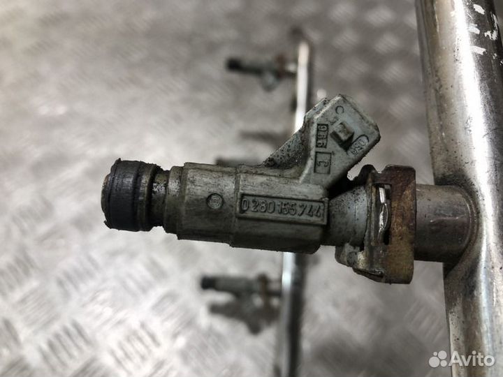 Форсунка двигателя Clk 209