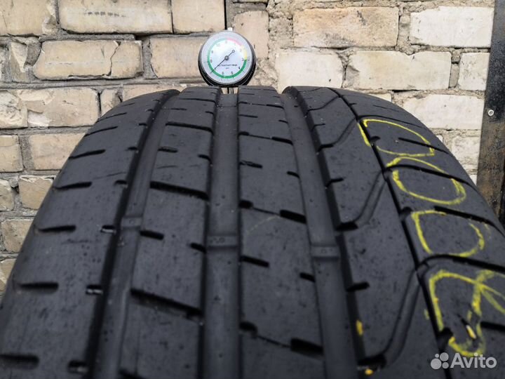 Pirelli P Zero 245/30 R20