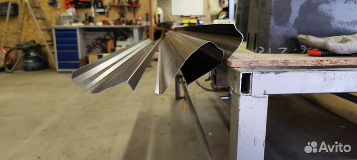 Пороги ремонтные Chrysler Voyager 3