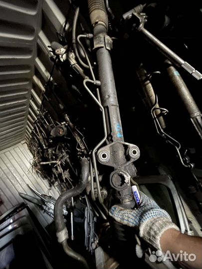 Рулевая рейка Mitsubishi Pajero 3