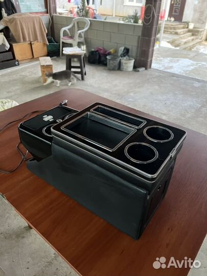 Подлокотник универсальный/ бар / подскатанник