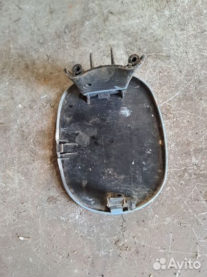 Лючок бензобака на лянча либра