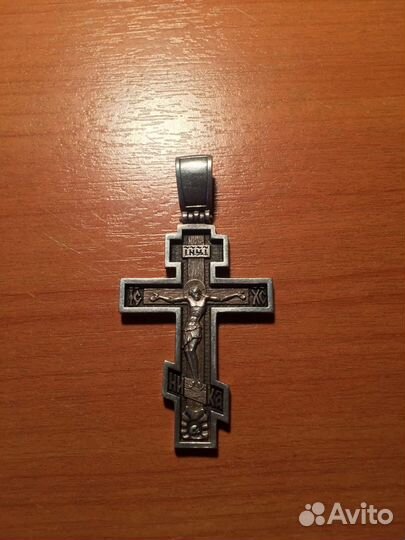 Нательный серебряный крест