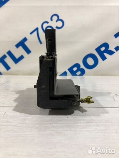 Замок двери задний левый renault logan 2 1.6 мт се