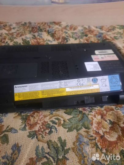 Ноутбук lenovo