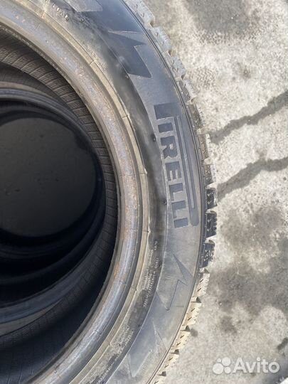 Pirelli Ice Zero 205/55 R17