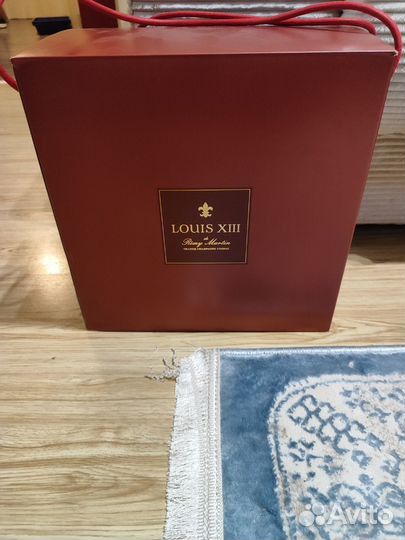 Пустая коробка от конька louis 13