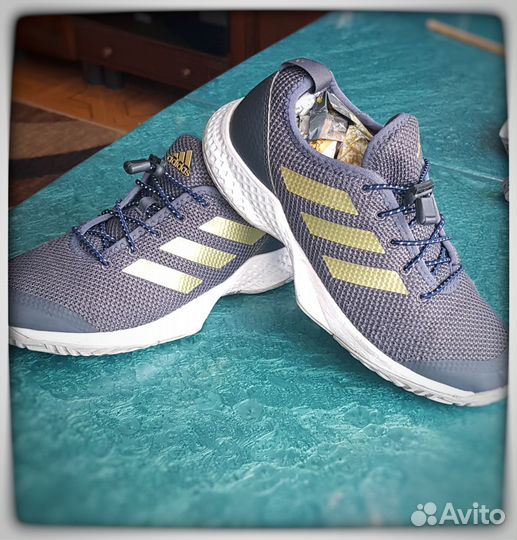 Кроссовки adidas 39 размер