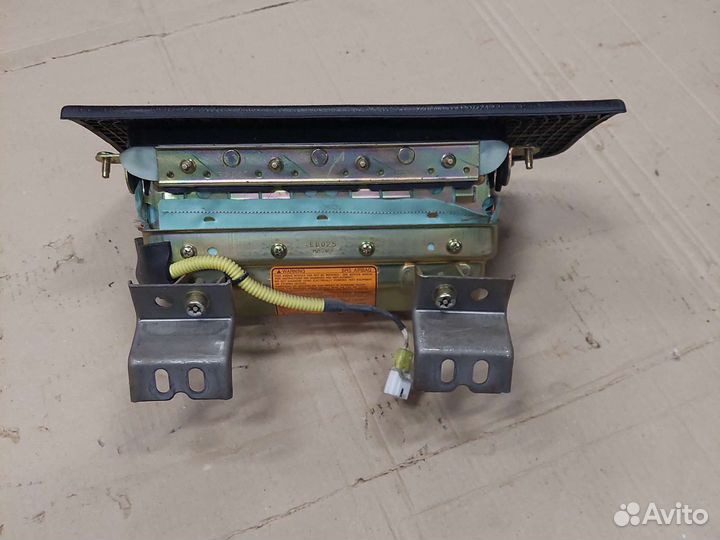 Подушка безопасности пассажира nissаn almеra n15