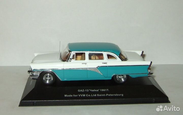 Газ 13 Чайка Русский Сувенир IST VVM 1:43
