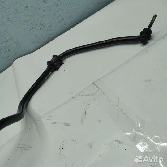 Стабилизатор задний на Lexus Gx470 02-08