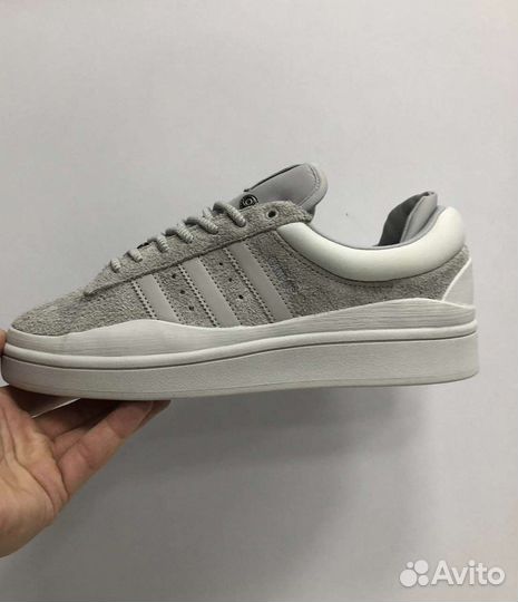 Кроссовки adidas кампус