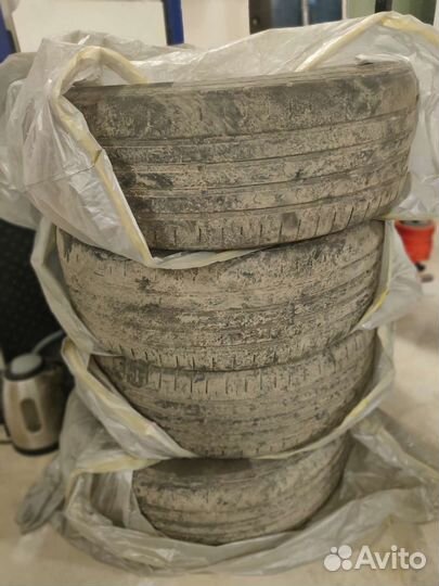 Continental ContiPremiumContact 5 215/60 R16