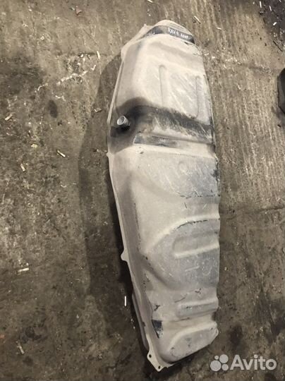 Топливный бак Toyota Rav4 XA30 2AZ-FE 2.4 06-13г