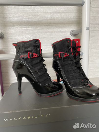 Ботинки на каблуке