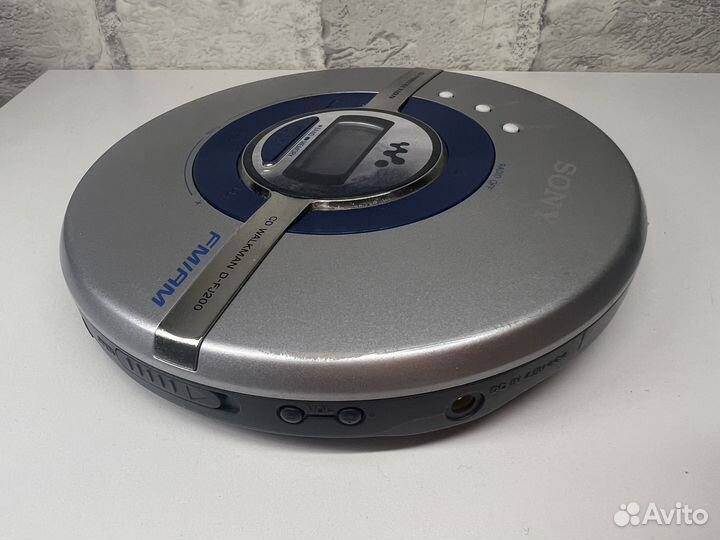 Cd плеер Sony Walkman
