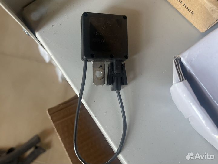 Усилитель антены бмв Е39 Е53 8380945