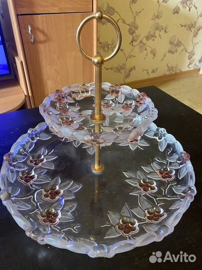 Ваза для фруктов. Блюдо-этажерка