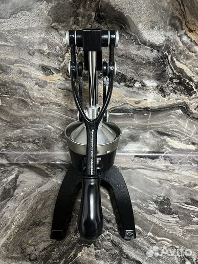 Соковыжималка пресс.Бесплатная доставка