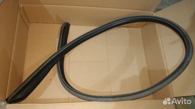 Молдинг на крышу прав. bora VAG