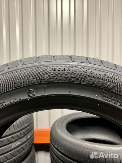 Goodride SA 37 215/55 R17 98W