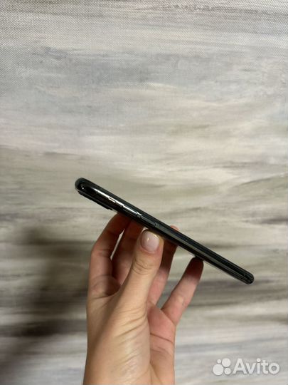 iPhone 11 Pro, 64 ГБ