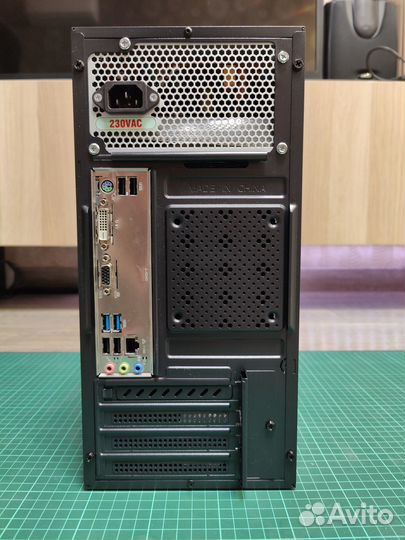 Компьютеры Core i3 8Gb SSD 120Gb HDD 500Gb