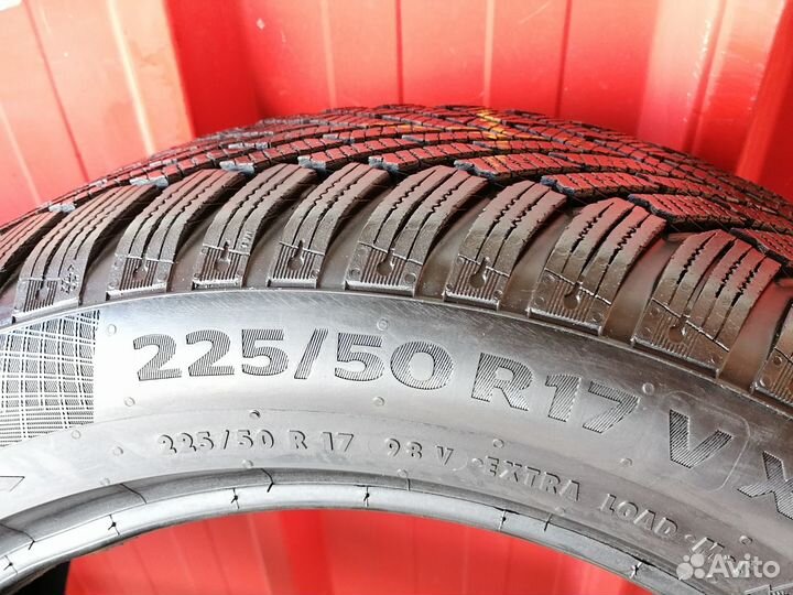 Continental ContiWinterContact TS 860 225/50 R17
