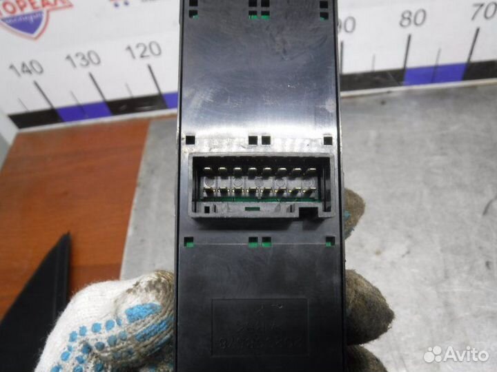 Блок управления стеклами передний левый Ssang Yong