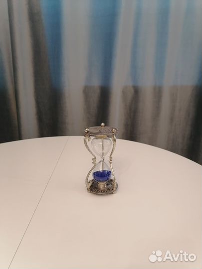 Шикарные Песочные часы, красивейший экземпляр