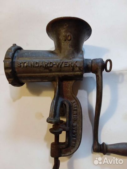 Старинная мясорубка