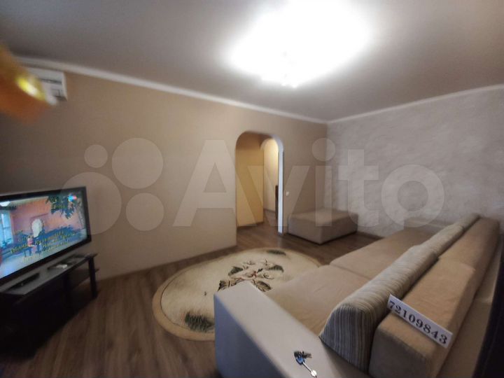2-к. квартира, 55 м², 1/5 эт.