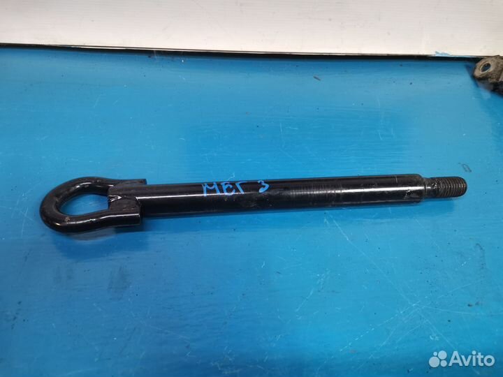 Крюк буксировочный Renault Megane 3