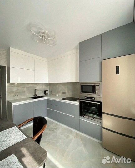 Кухня на заказ / Кухонный гарнитур