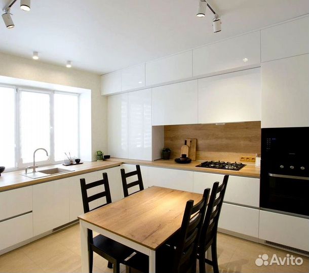 Угловой кухонный гарнитур современный