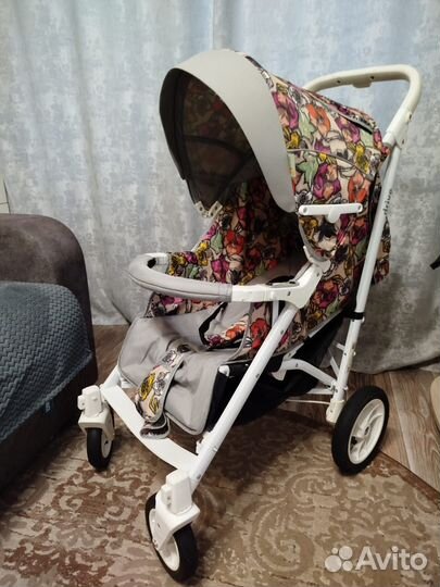 Прогулочная коляска трость babyhit