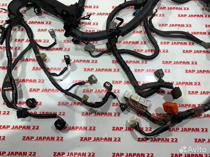 Коса двс Toyota Harrier ACU15 2azfe 2001