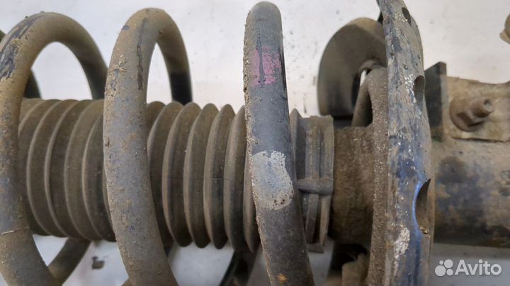 Амортизатор подвески левый передний Volvo XC60, 2009