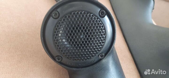 Стойки под рупор logan 2