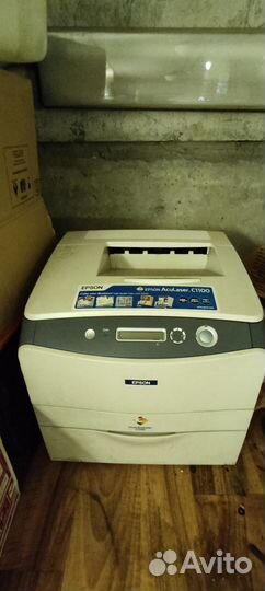 Epson Лазерный цветной принтер