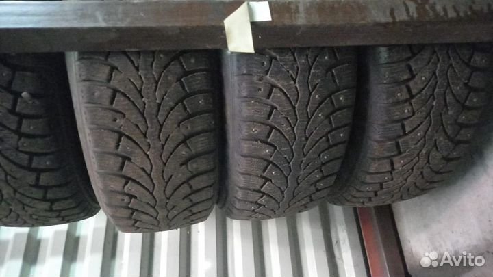 Pirelli Formula Ice 185/60 R15 88T