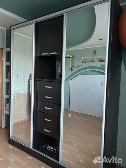 Шкаф для одежды бу