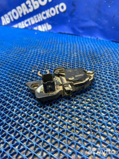 Регулятор генератора Renault Logan 1 седан 2007