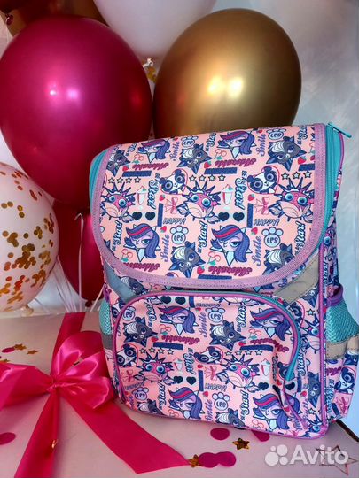 Школьный ранец