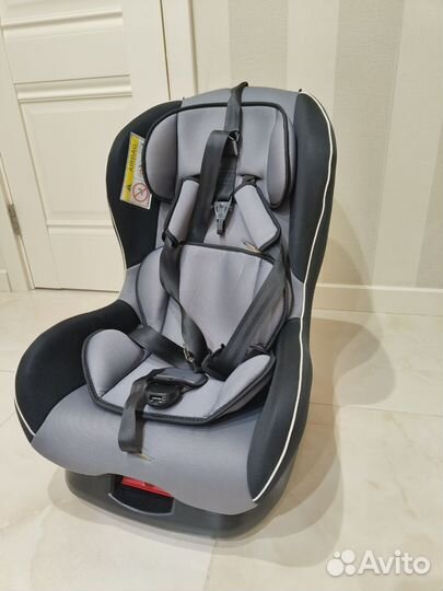 Детское автокресло от 0 до 18кг с isofix