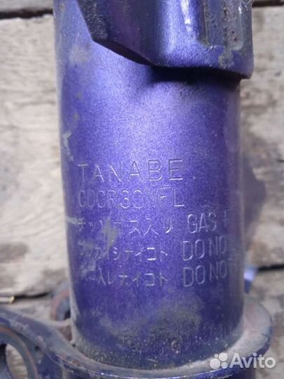 Амортизаторы передние Previa v30 Tanabe